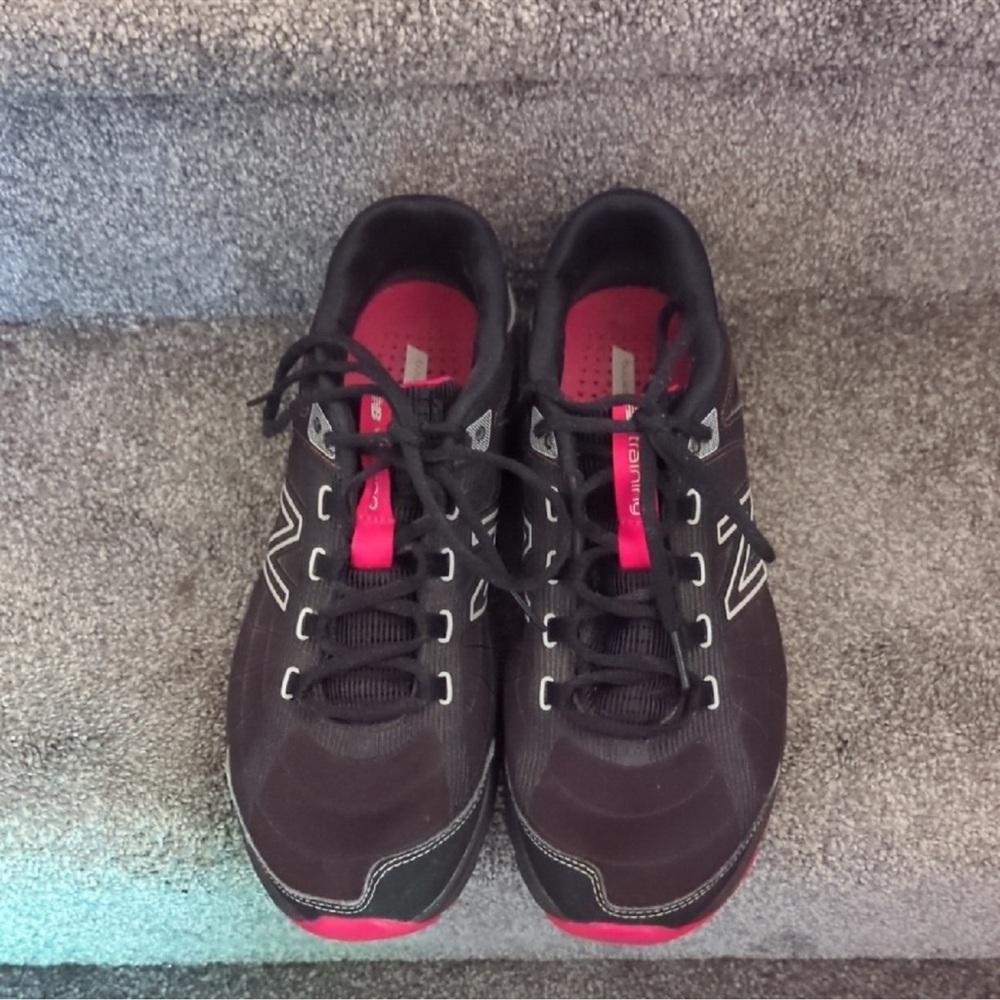 New Balance Black and Red Running Shoes